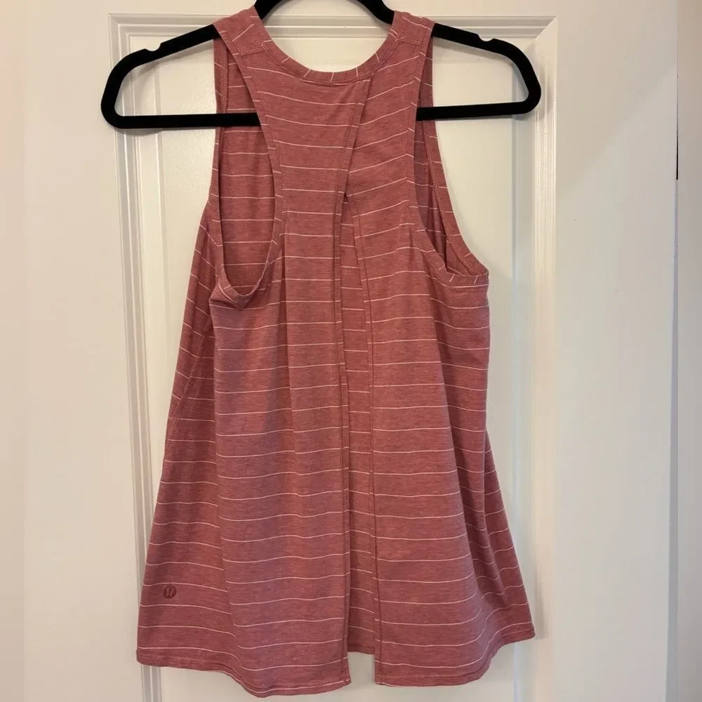 lululemon athletica excellent no
